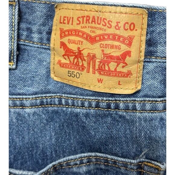 Levis 550 Jeans Mens Size 44X32 Blue Denim Relaxed Fit Medium Wash Cotton Casual - Picture 3 of 8